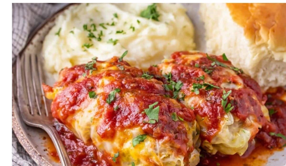 stuffed-cabbage-rolls-featured.jpg
